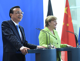 李克强说服默克尔公开表态：德国支持欧盟履行中国入世议定书第15条义务 
